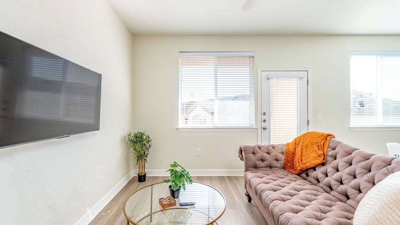 Photo of Livingroom in Cedar Park