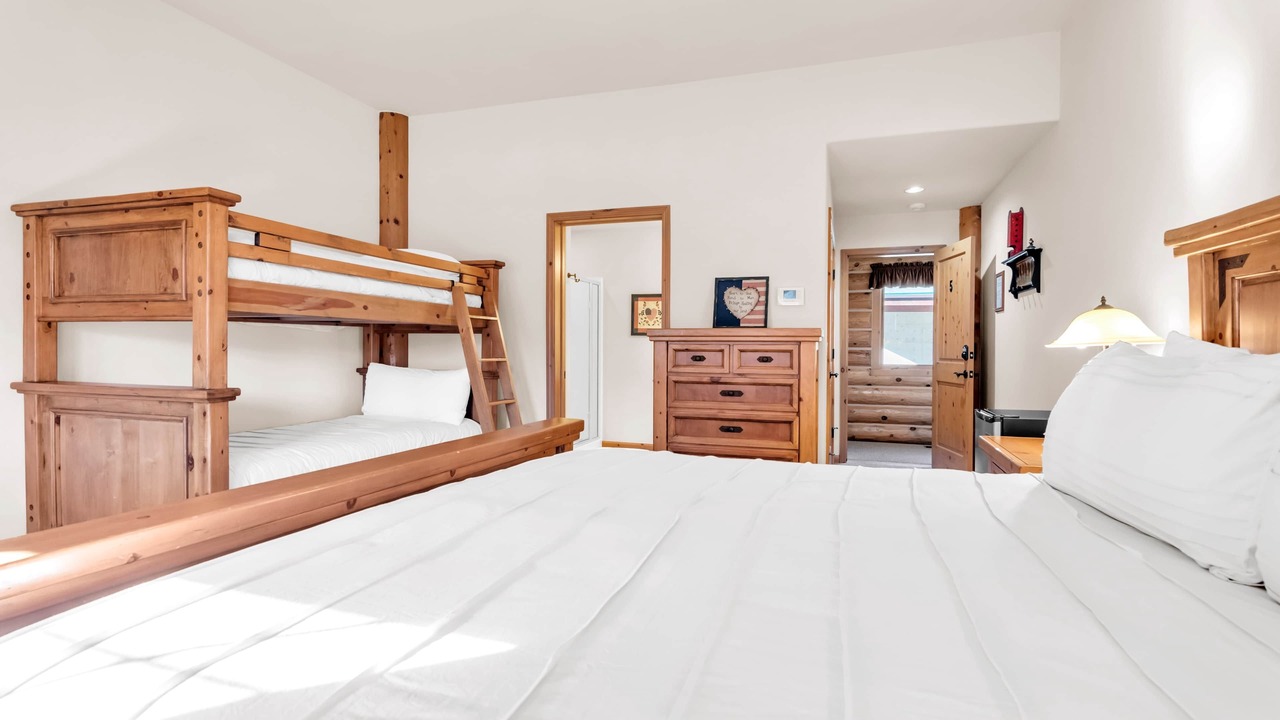 Photo of Bedroom in Purgatory