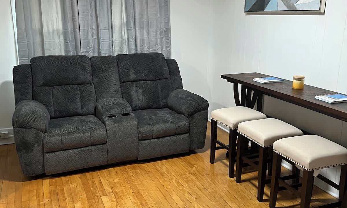 Photo of Others in Syracuse