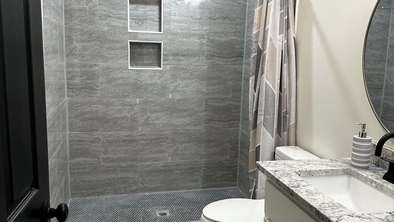 Photo of Bathroom in Russellville