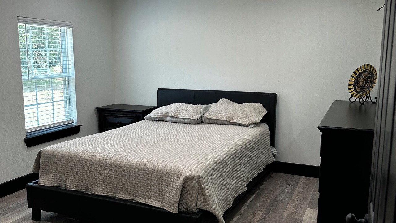 Photo of Bedroom in Russellville