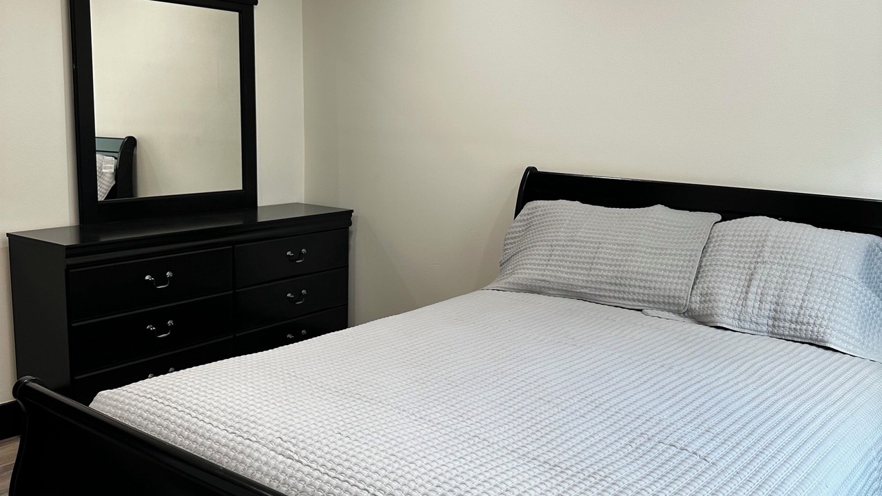 Photo of Bedroom in Russellville