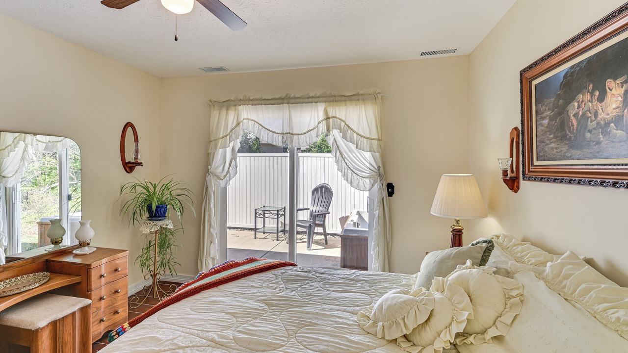 Photo of Bedroom in Rockfield
