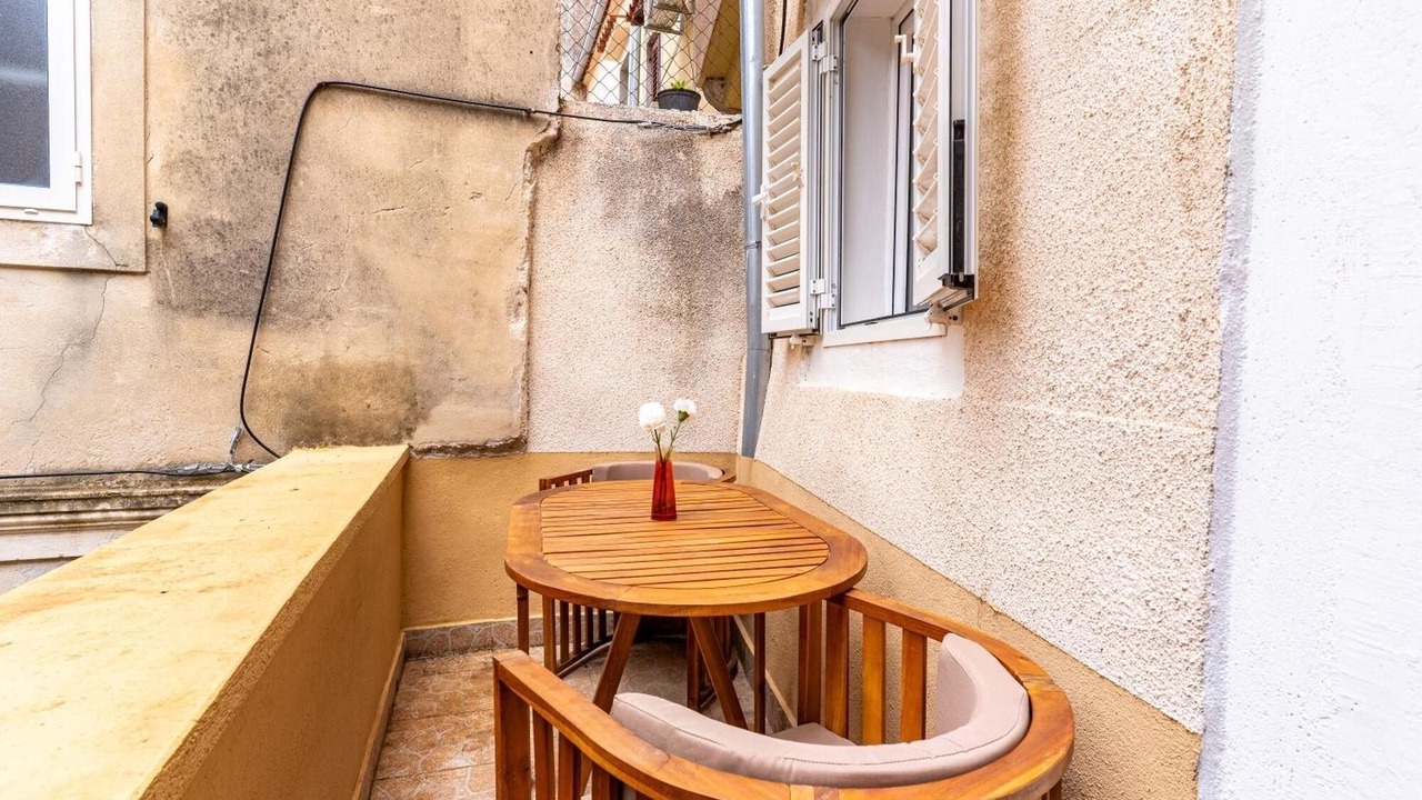 Photo of Patio Balcony in Cres
