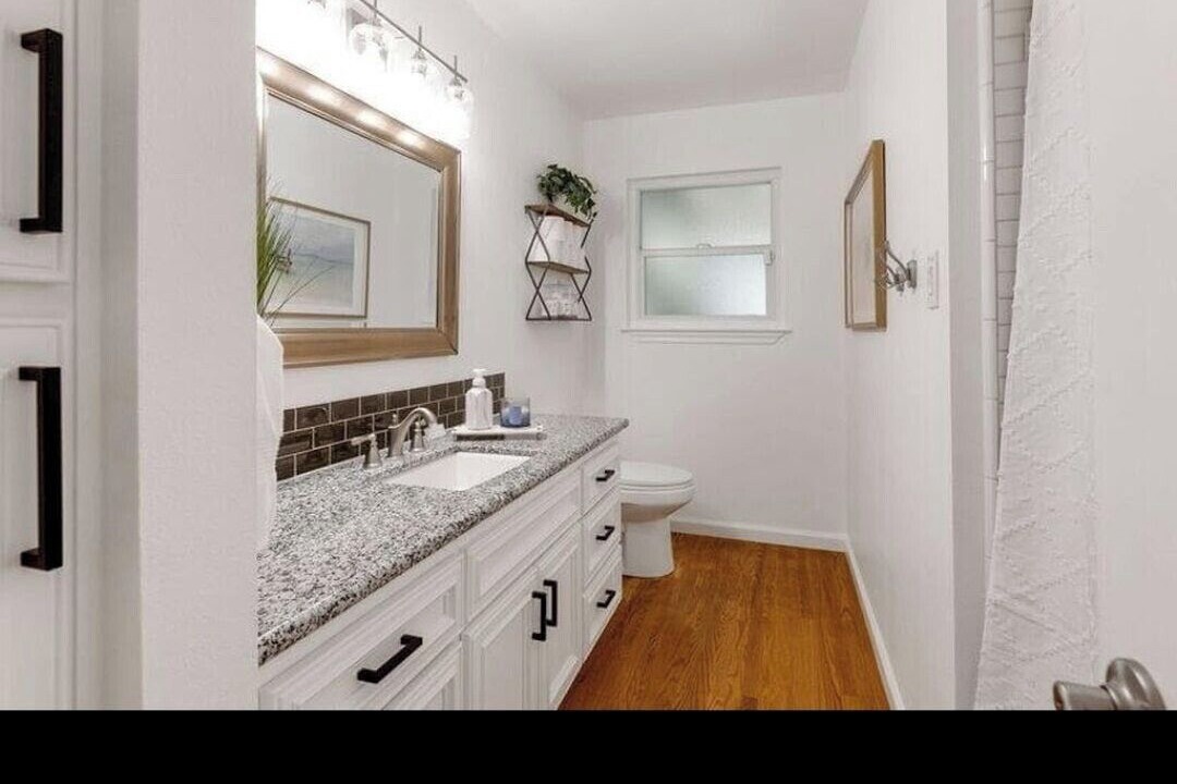 Photo of Bathroom in Arden-Arcade