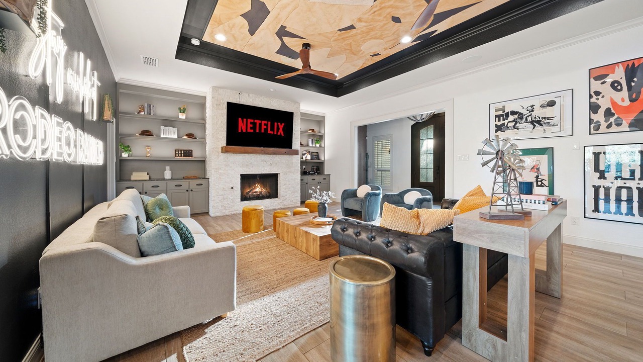Photo of Livingroom in Flower Mound