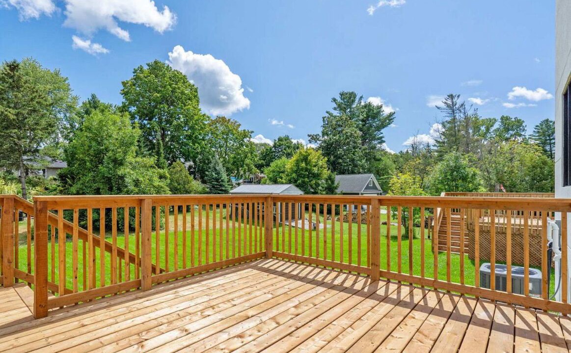 Photo of Patio Balcony in Grand Bend