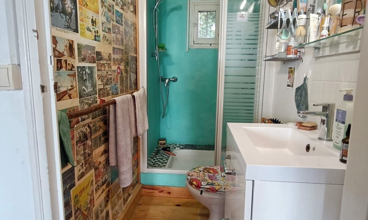 Photo of Bathroom in Saint-Henri