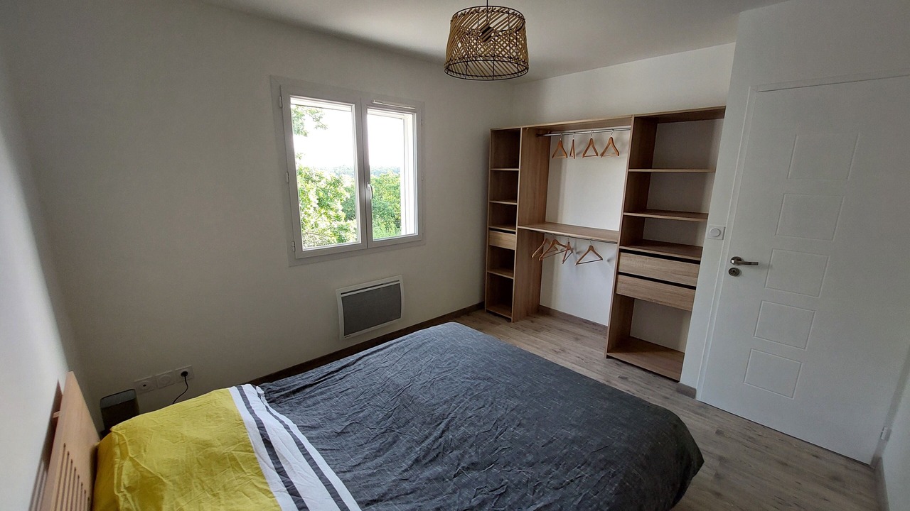 Photo of Bedroom in Saint Alban Auriolles