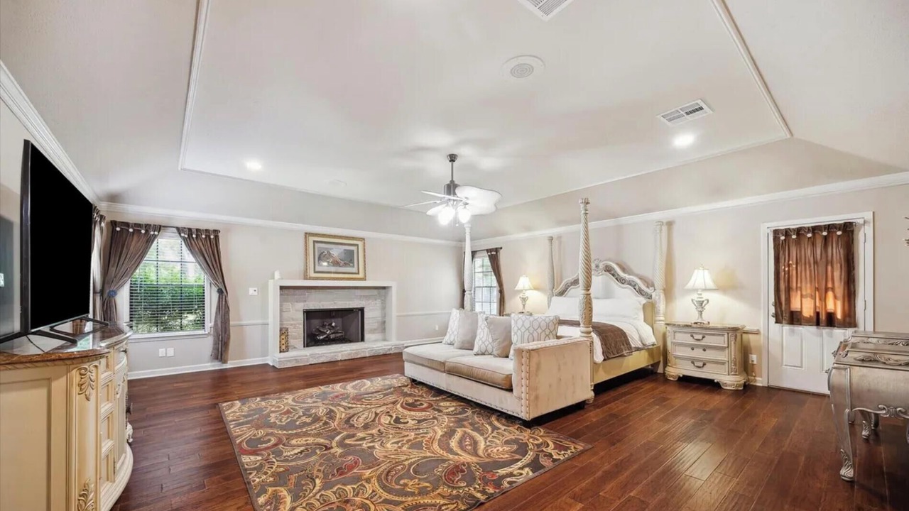 Photo of Livingroom in Decker Place