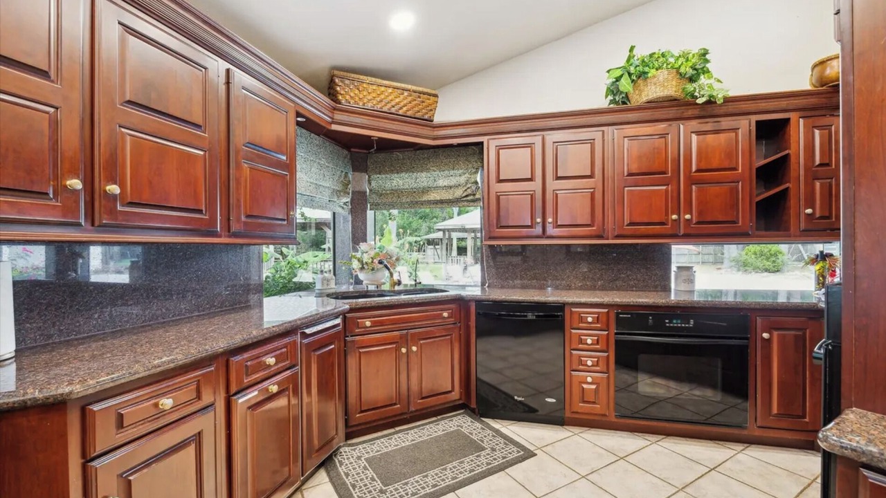 Photo of Kitchen in Decker Place