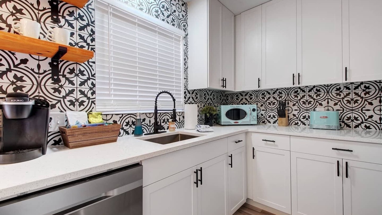 Photo of Kitchen in University Hills and Windsor Park