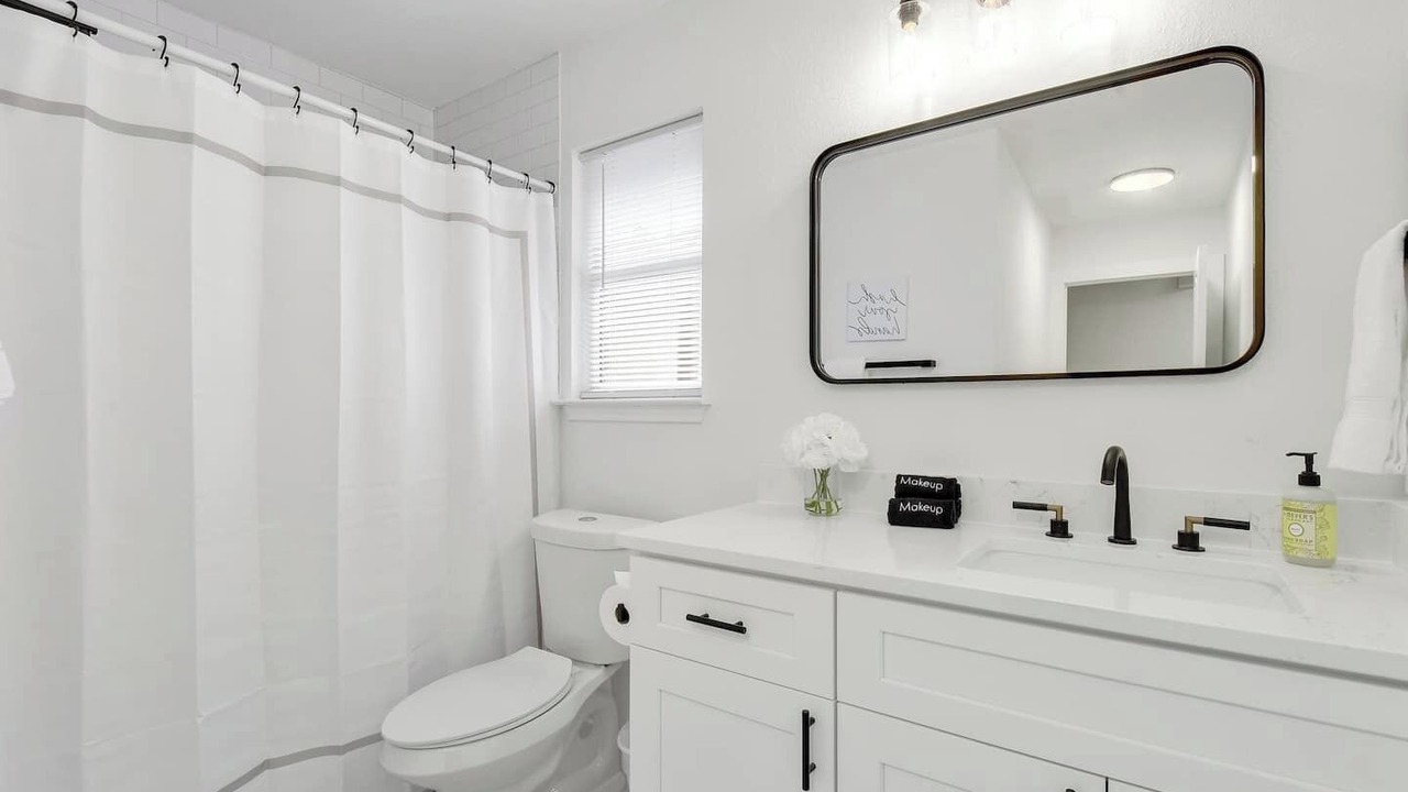 Photo of Bathroom in McKinney