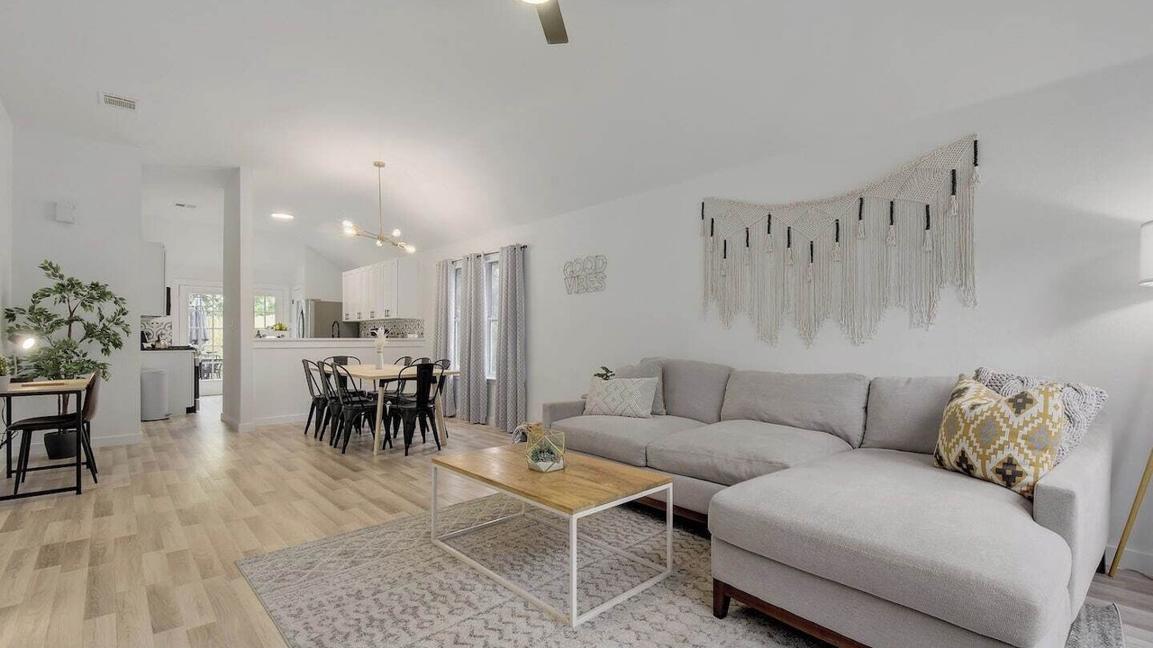 Photo of Livingroom in McKinney