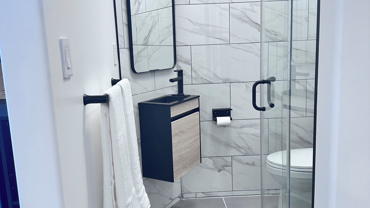 Photo of Bathroom in Uptown
