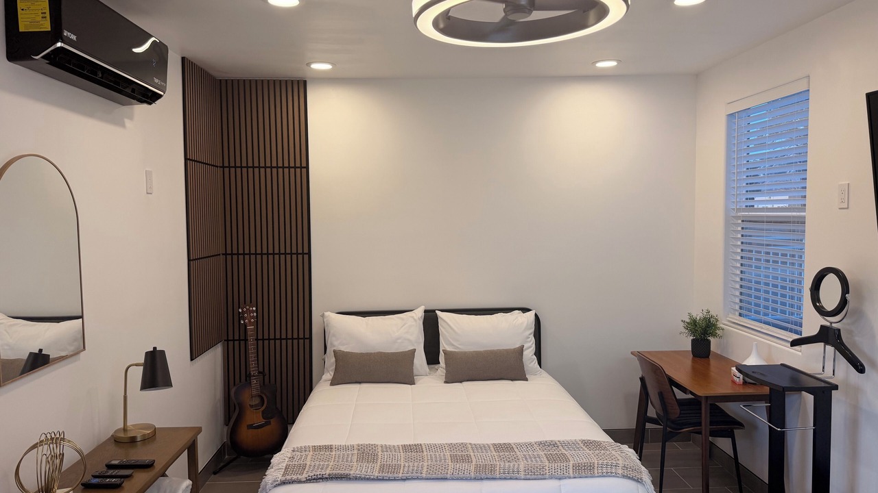 Photo of Bedroom in Uptown