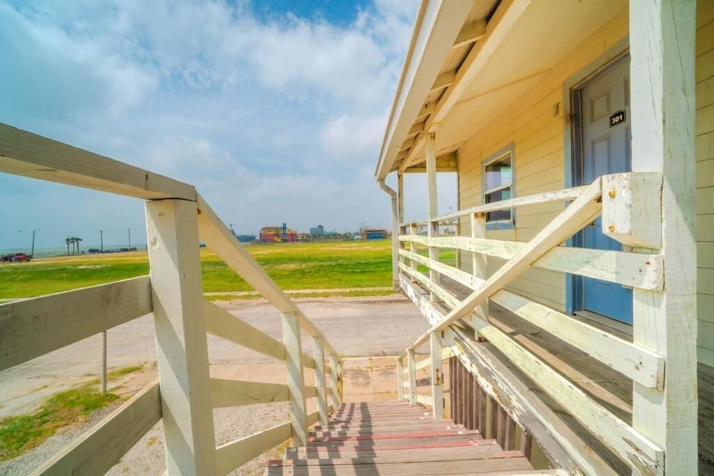 Photo of Outdoor in North Beach