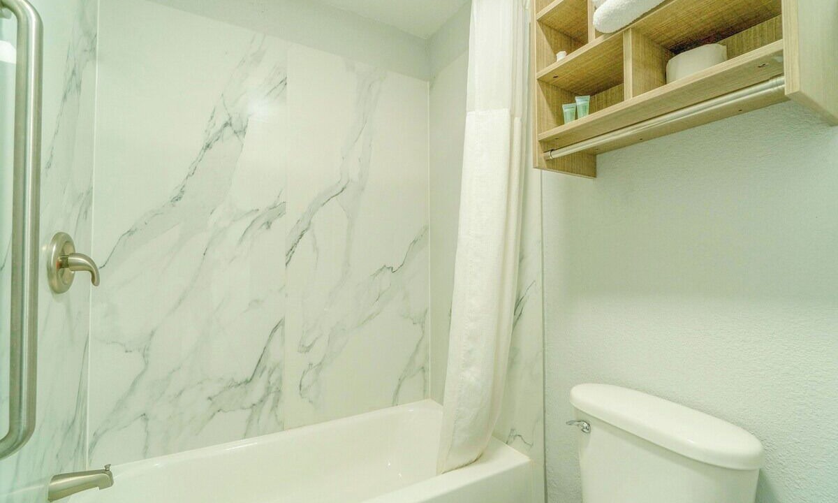 Photo of Bathroom in Pleasanton