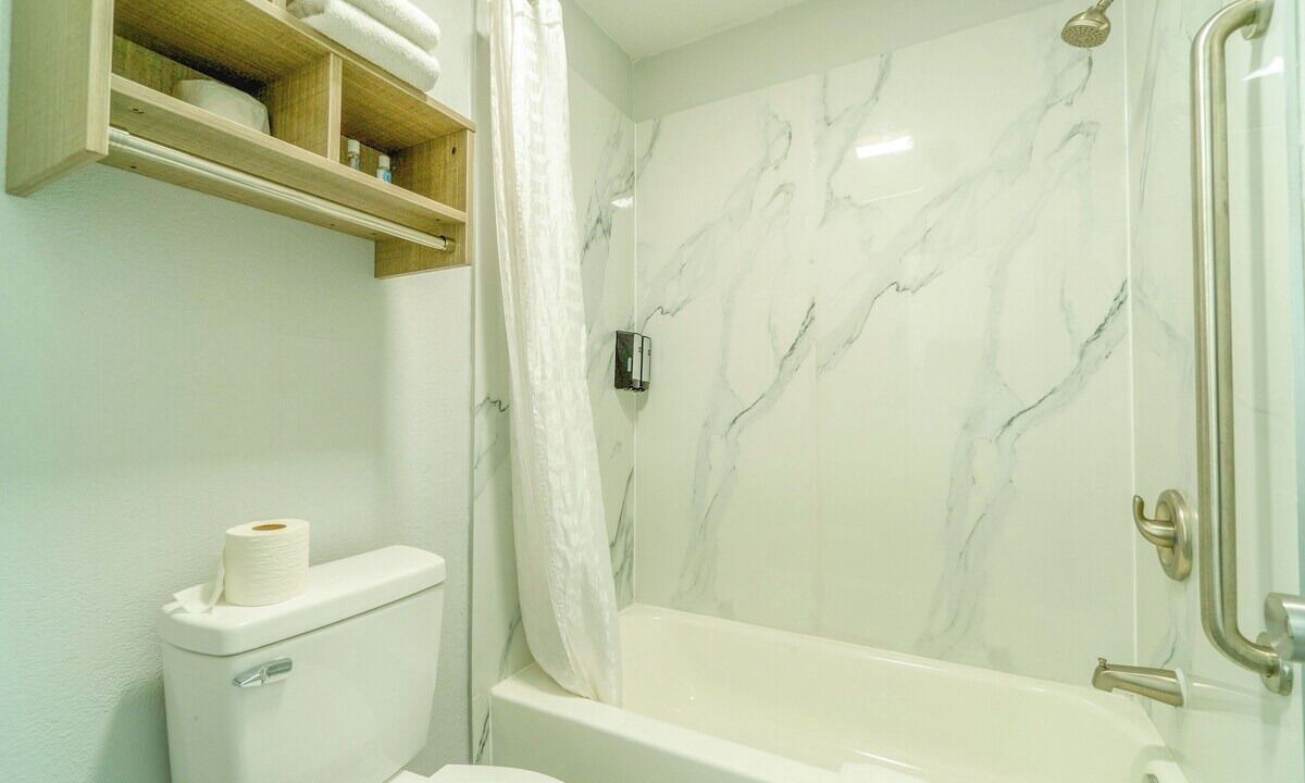 Photo of Bathroom in Pleasanton