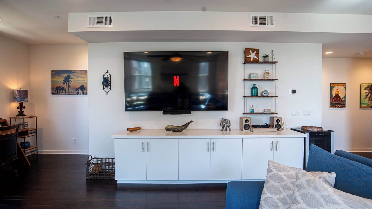 Photo of Livingroom in South Oceanside