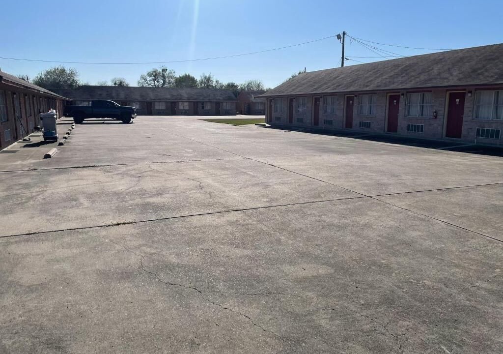 Photo of Outdoor in Mathis