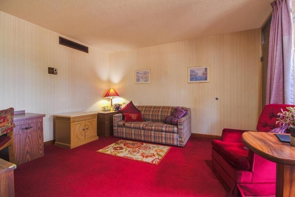 Photo of Livingroom in Liberal