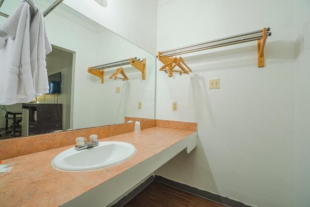 Photo of Bathroom in Kingsville