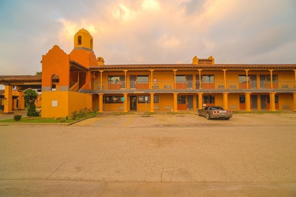 Photo of Others in Kingsville