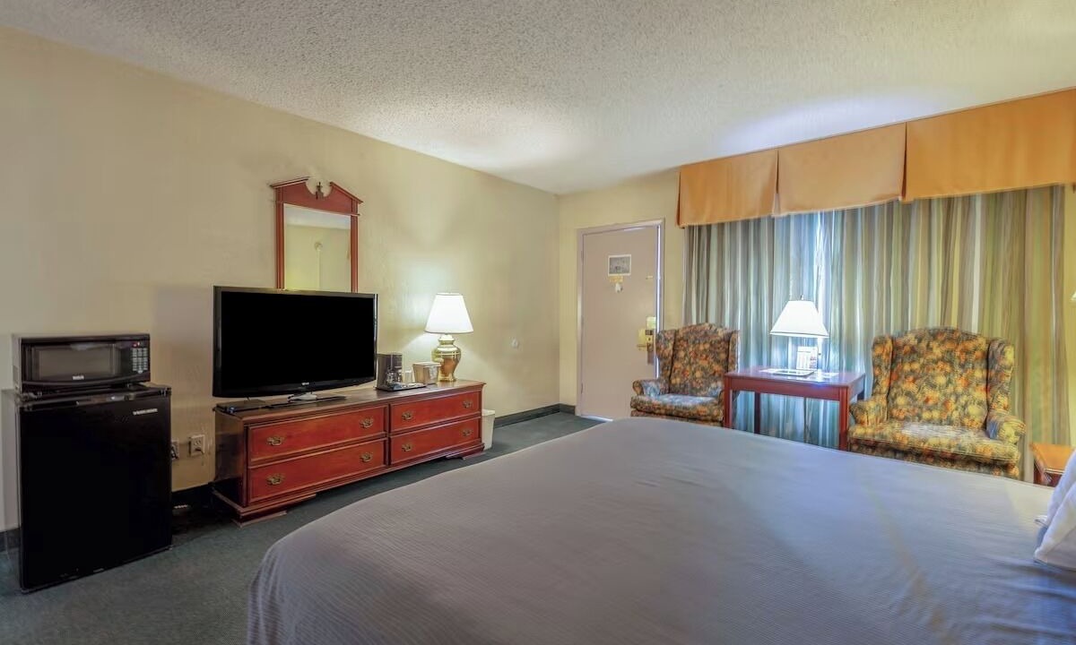 Photo of Bedroom in Allison