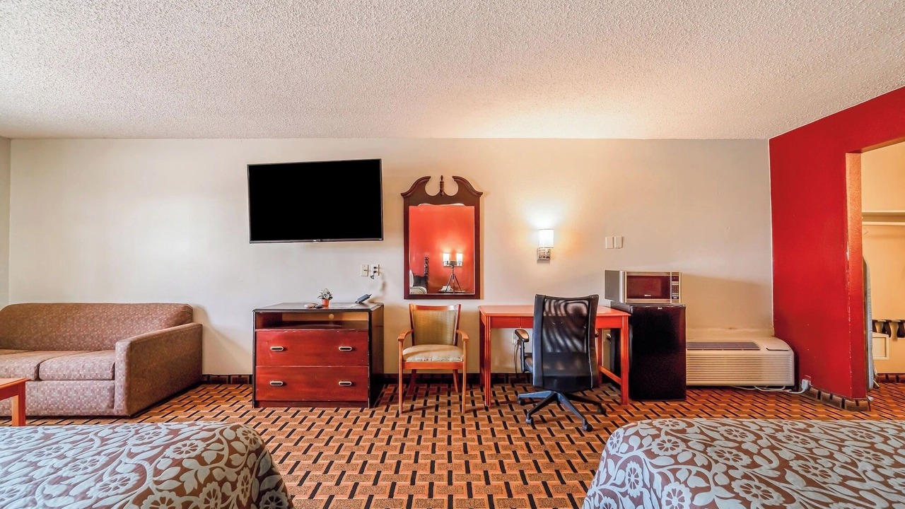 Photo of Bedroom in Vernon