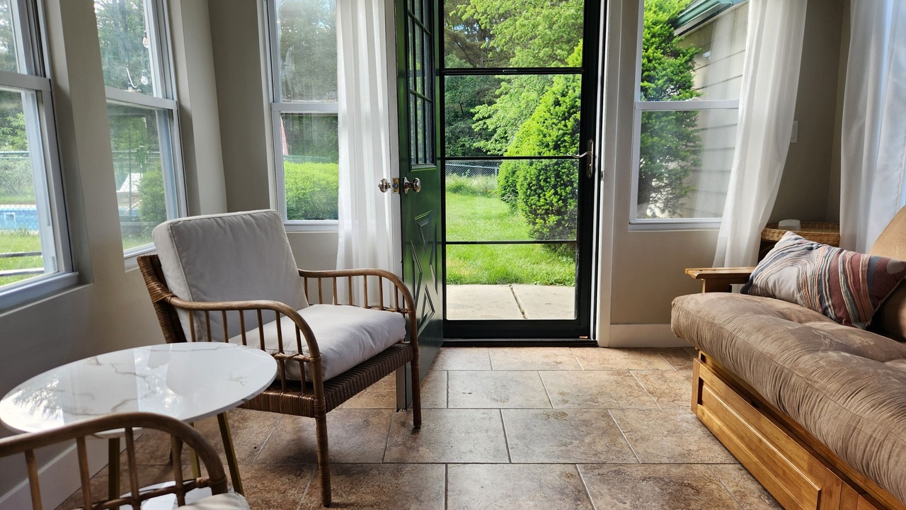 Photo of Livingroom in Gloversville