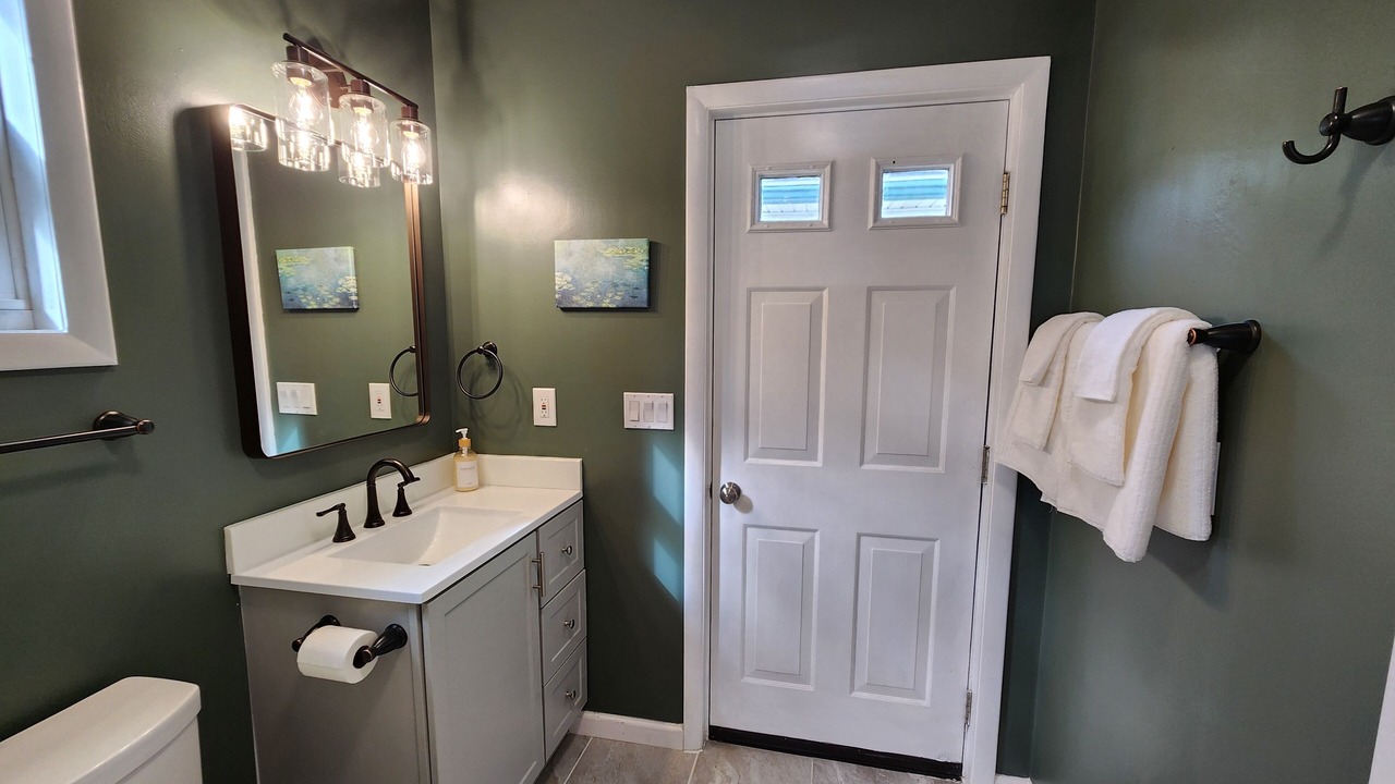 Photo of Bathroom in Gloversville