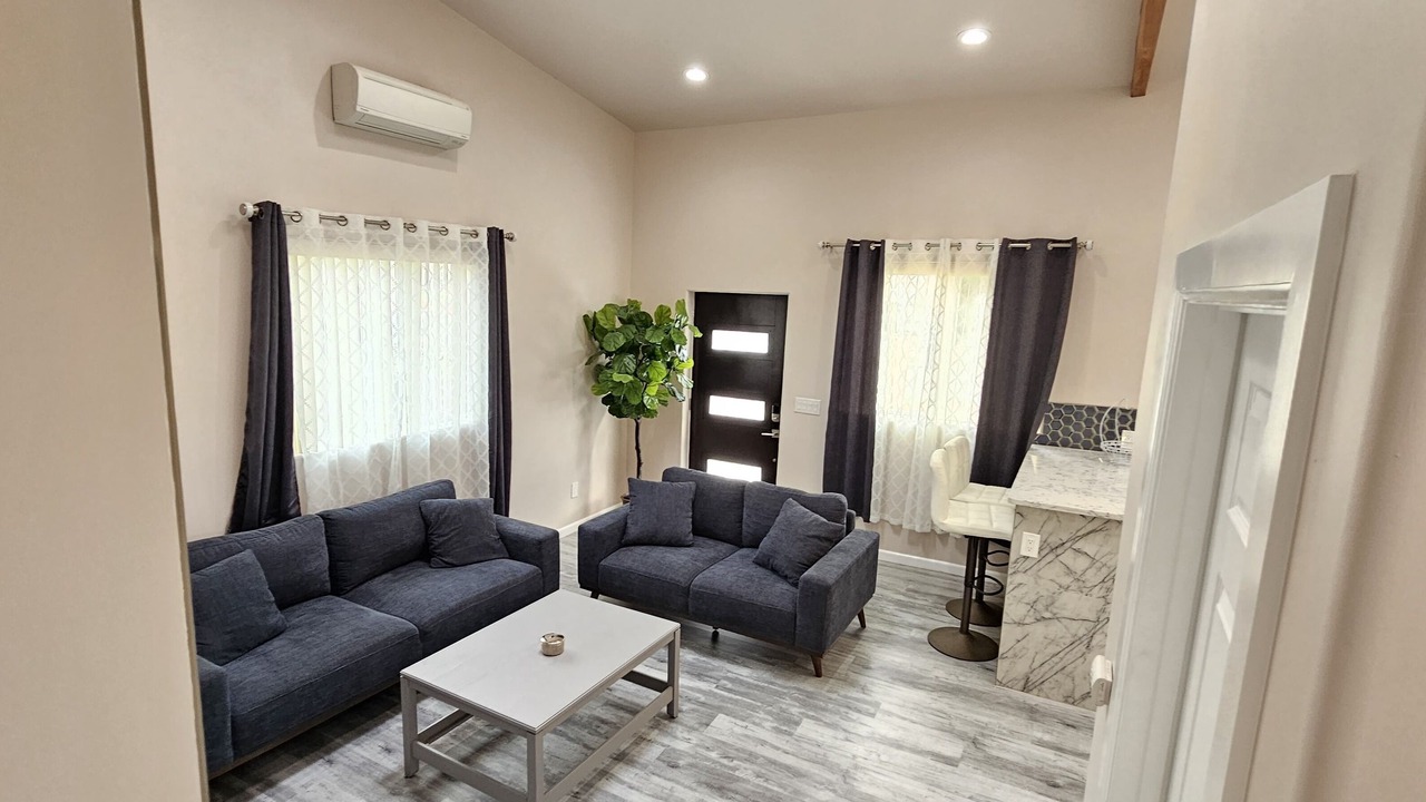 Photo of Livingroom in SeaTac