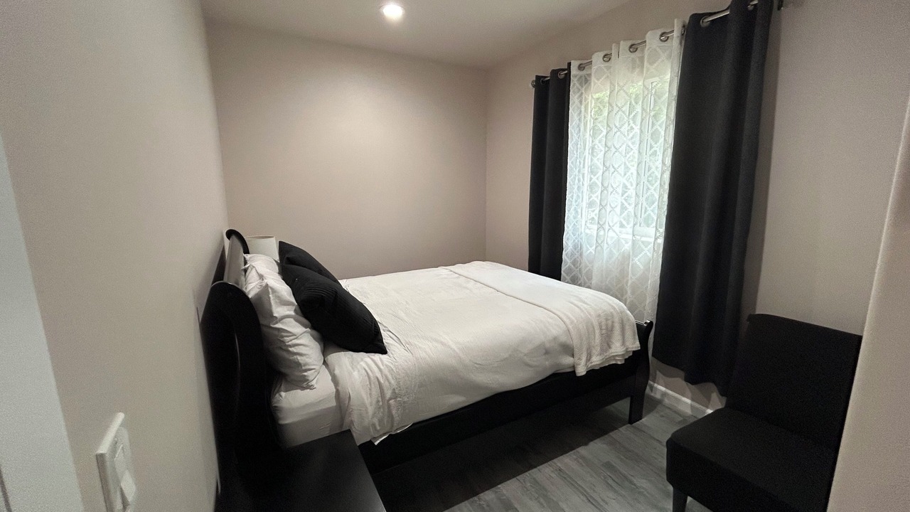 Photo of Bedroom in SeaTac