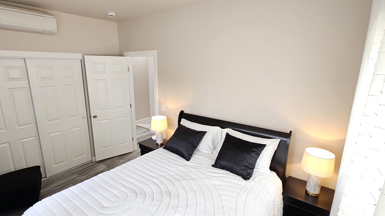 Photo of Bedroom in SeaTac
