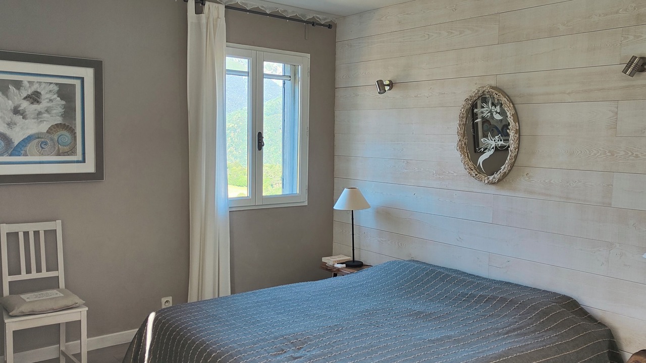 Photo of Bedroom in Lancon