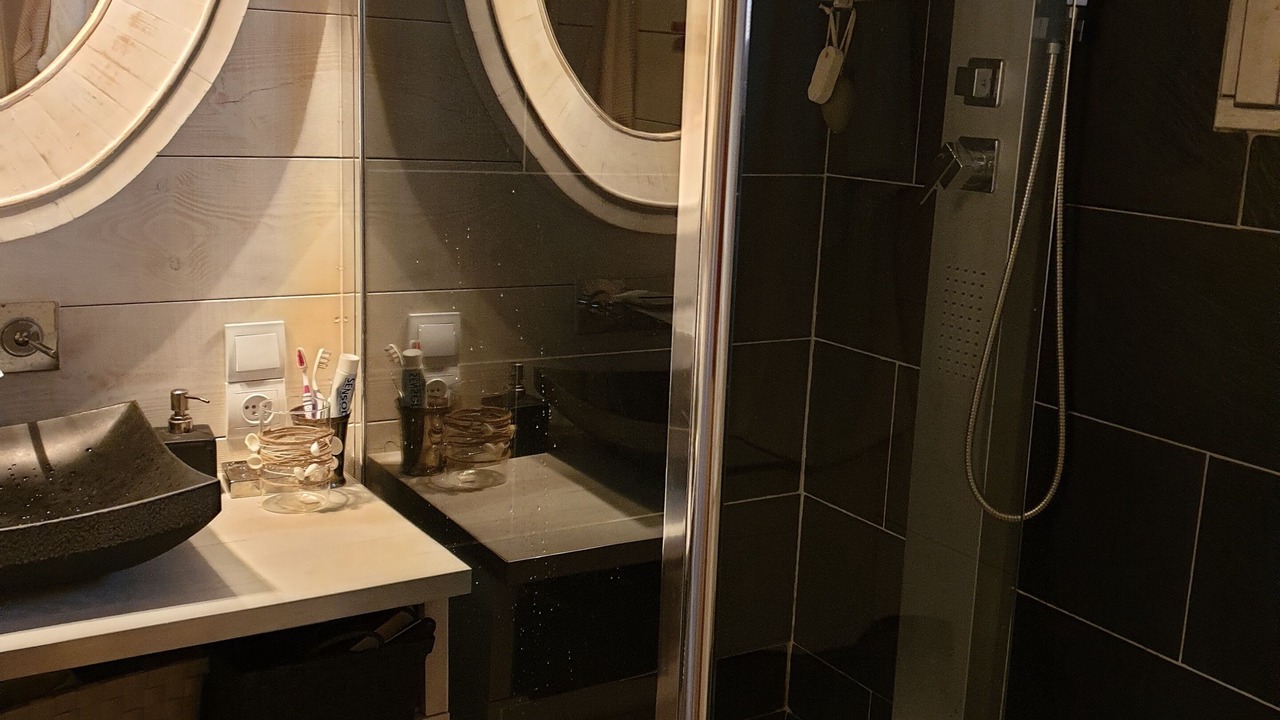 Photo of Bathroom in Lancon
