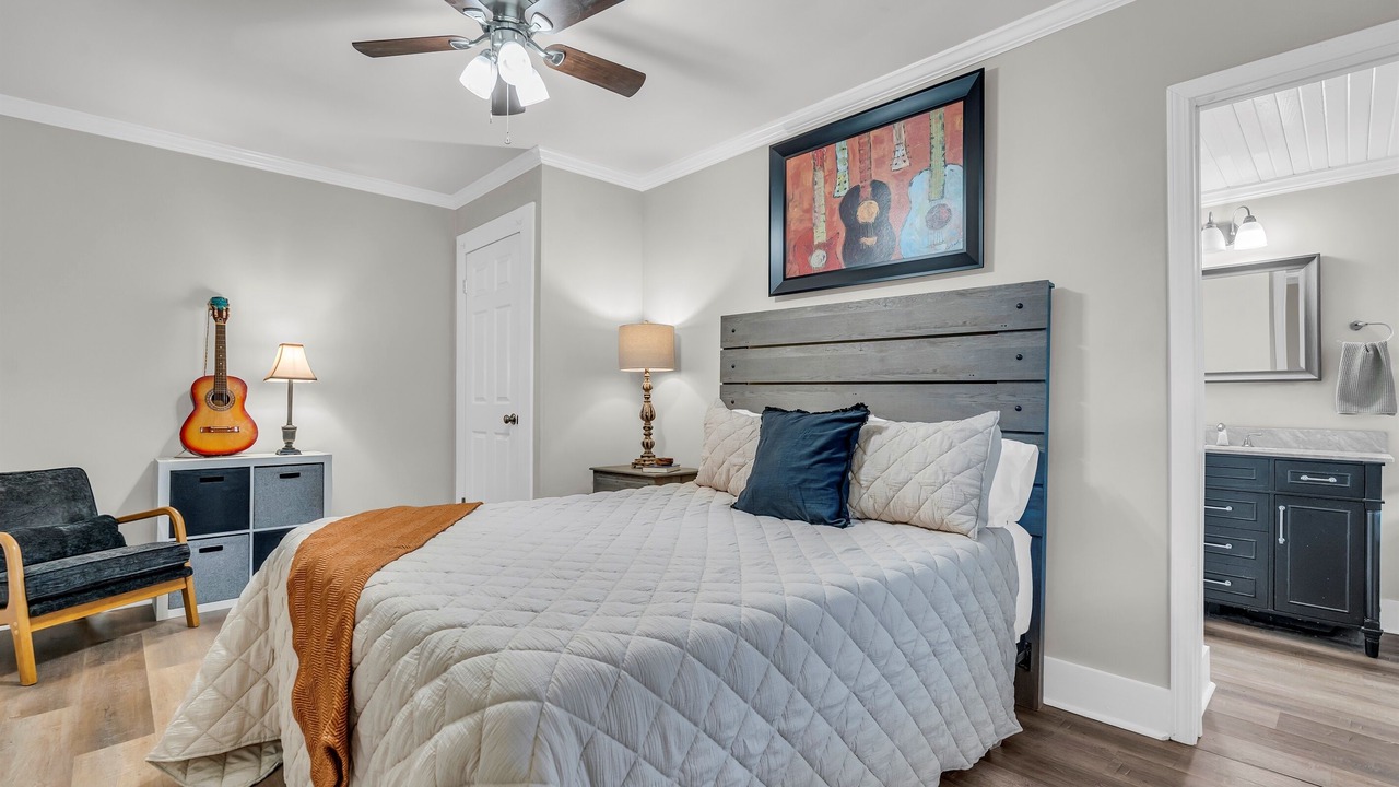 Photo of Bedroom in Starkville