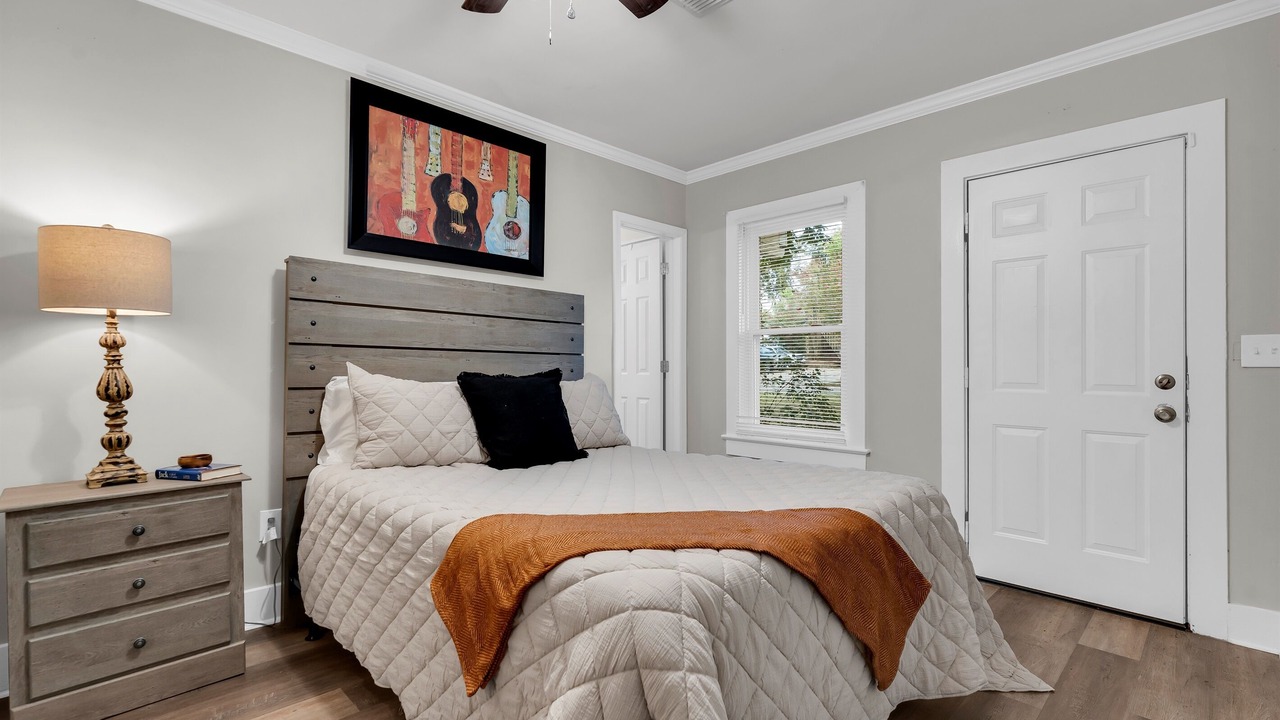 Photo of Bedroom in Starkville