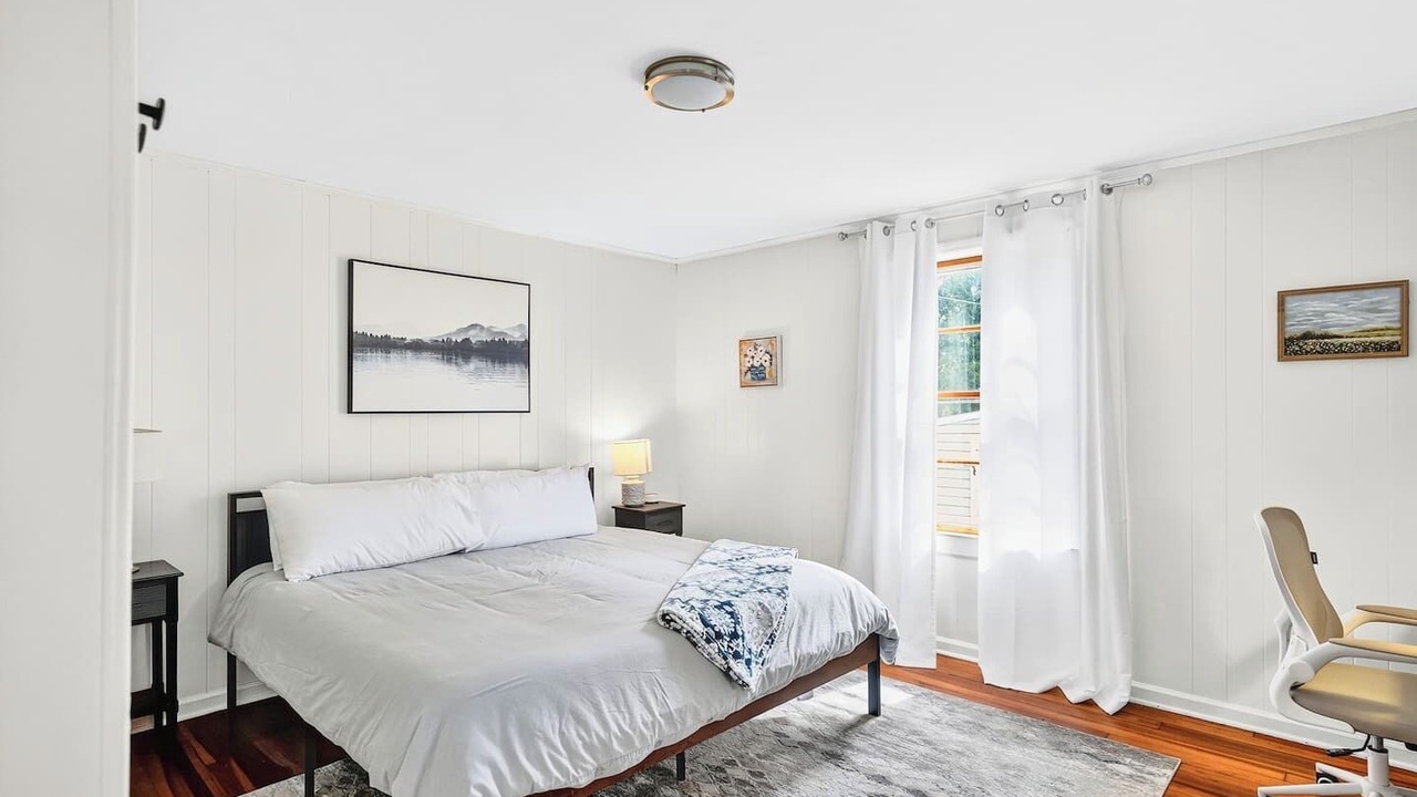 Photo of Bedroom in Danville