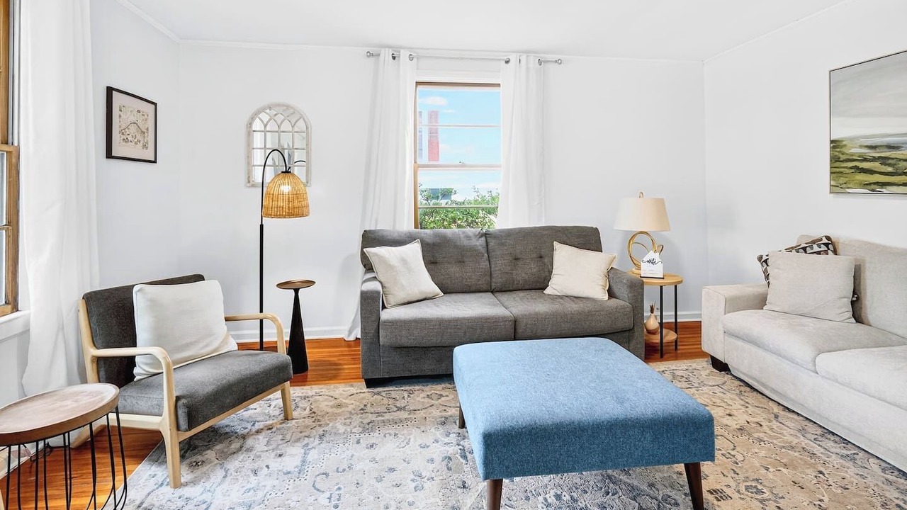 Photo of Livingroom in Danville