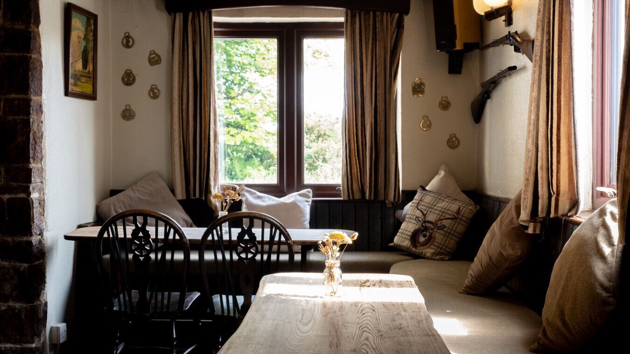 Photo of Livingroom in Fivelanes