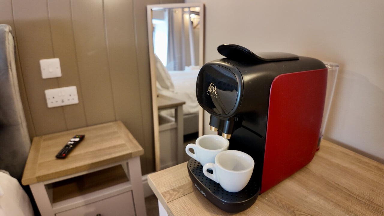 Photo of Others in Fivelanes