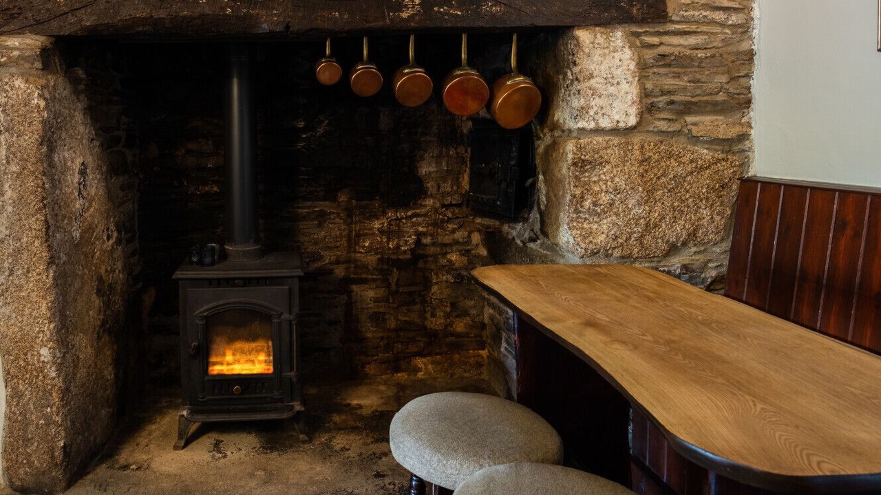 Photo of Others in Fivelanes