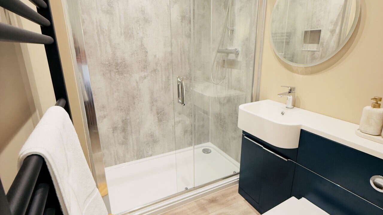 Photo of Bathroom in Fivelanes