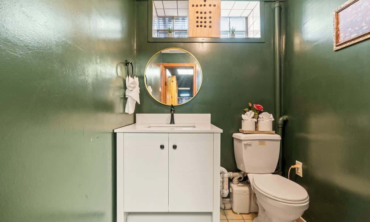 Photo of Others in Delair