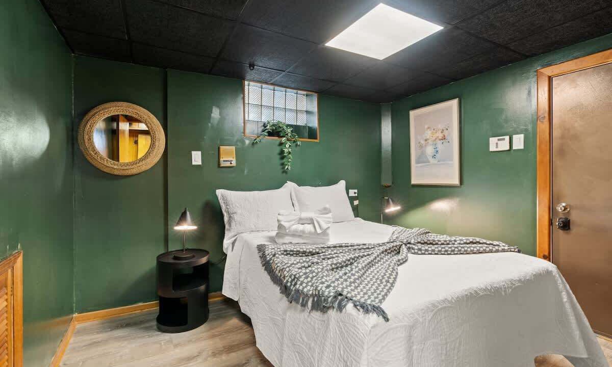 Photo of Others in Delair