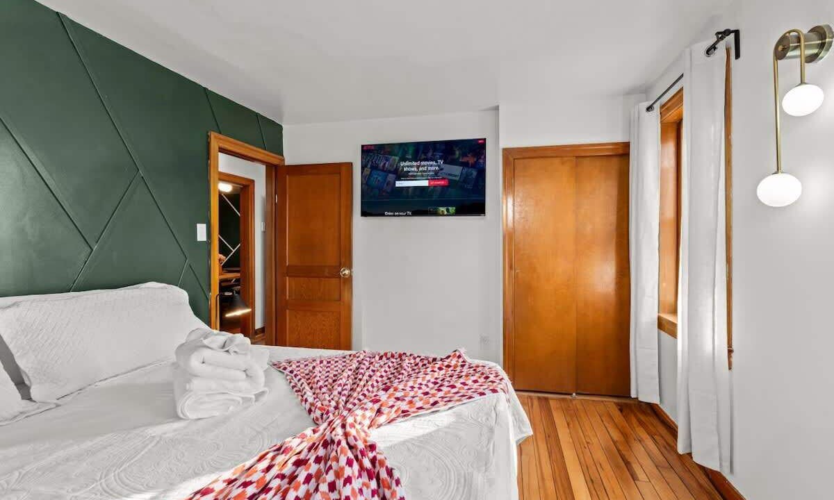 Photo of Others in Delair