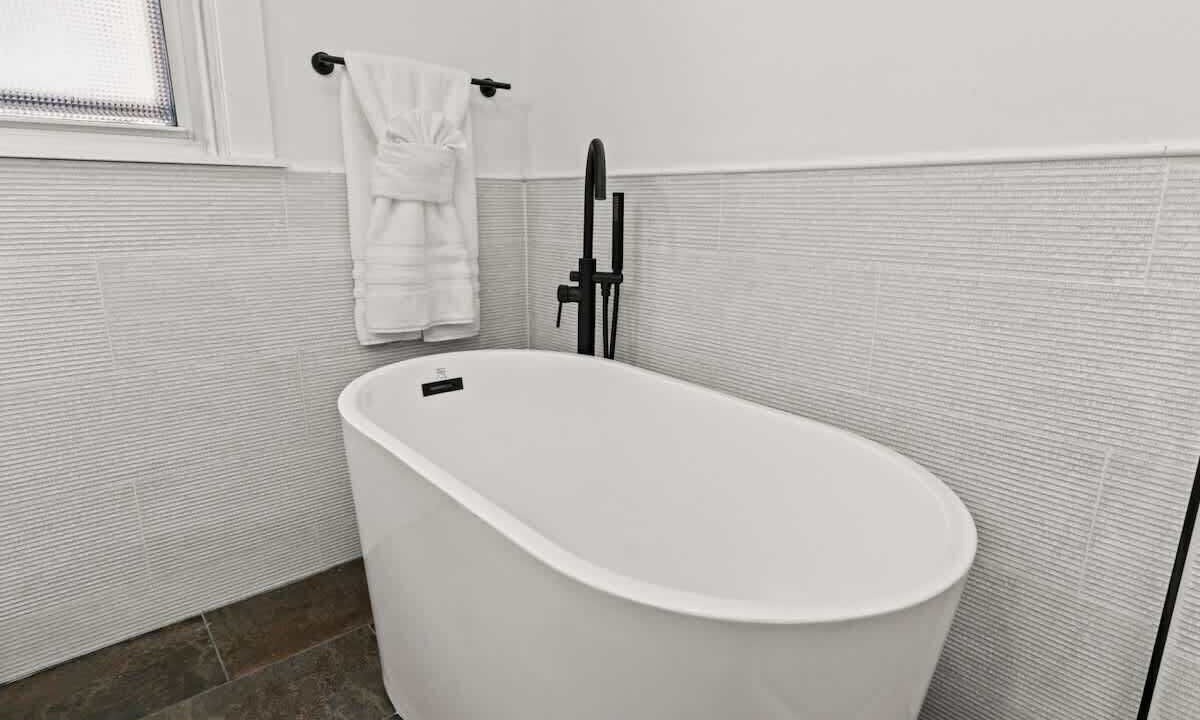 Photo of Others in Delair