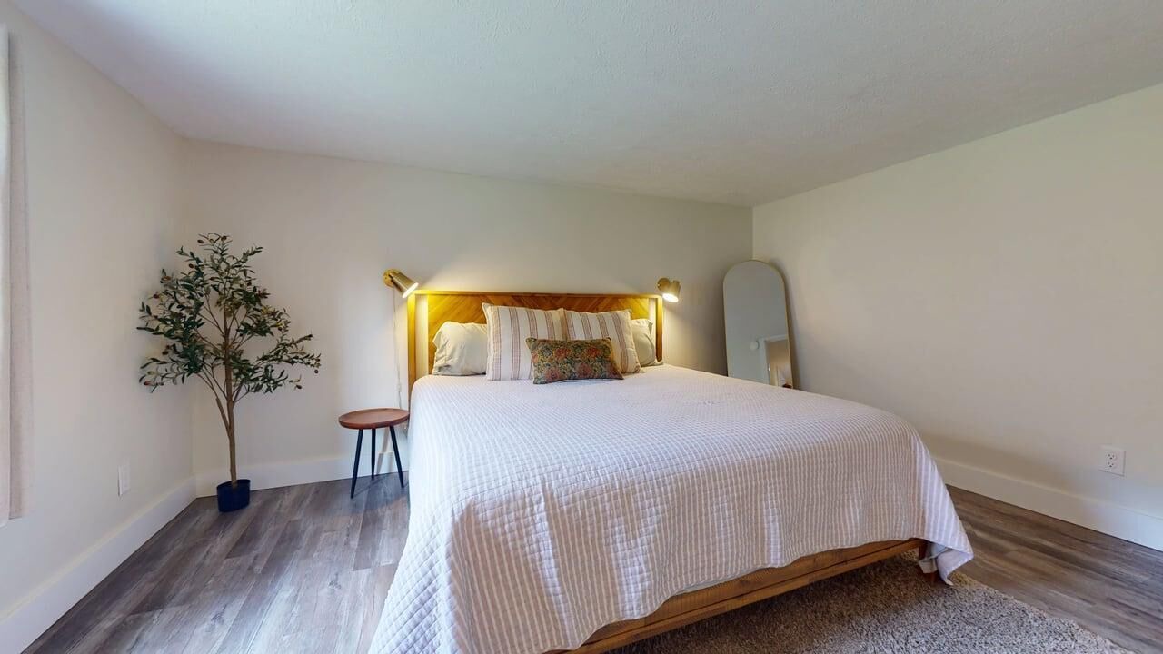 Photo of Bedroom in West Portsmouth